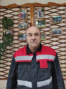8025