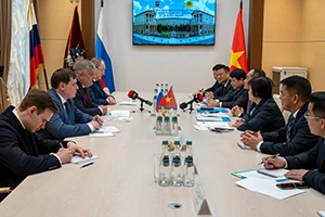 86423