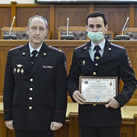 03.jpg