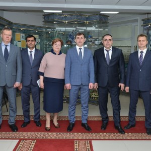 ПРАВООХРАНИТЕЛЯМ ИЗ ТЁПЛОЙ СТРАНЫ —ТЁПЛЫЙ ПРИЁМ