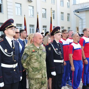 Я КАЛЕНДАРЬ ПЕРЕВЕРНУ, И СНОВА… ПЕРВОЕ СЕНТЯБРЯ! 