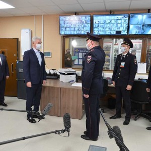 СЛУЖИТЕ С КОМФОРТОМ