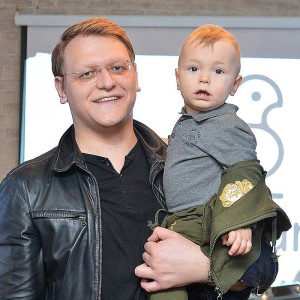 ДВА СЫНОЧКА И ЛАПОЧКА ДОЧКА