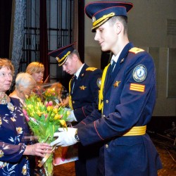 DSC_9888.jpg